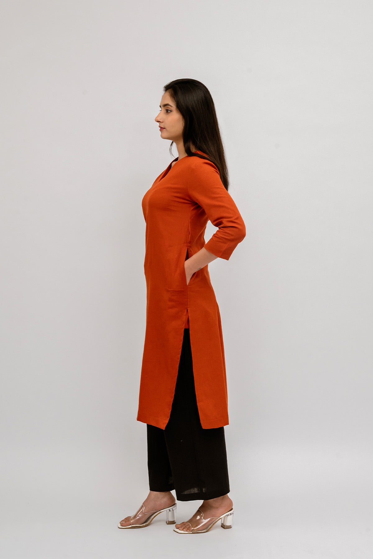 Raw's V-Neck Long Kurta (CINNAMON)