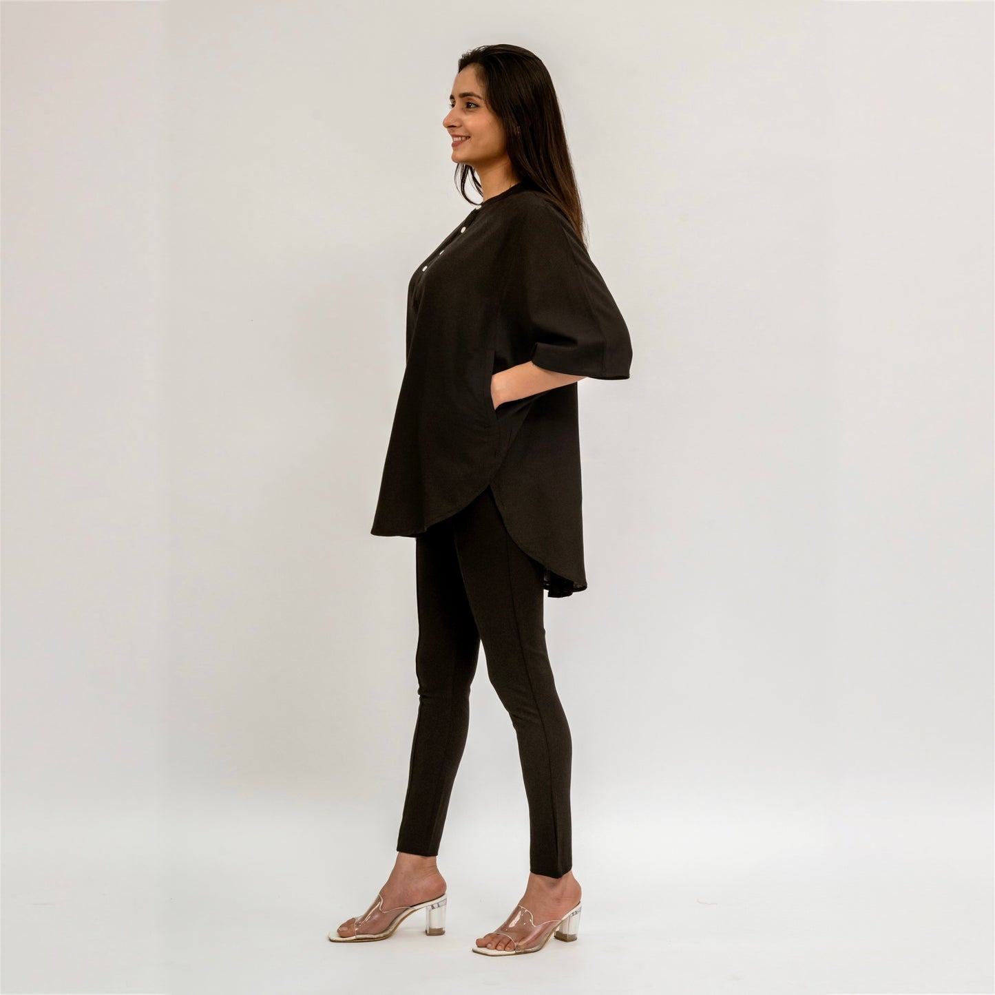 Raw's Yoga Tunic (Black)